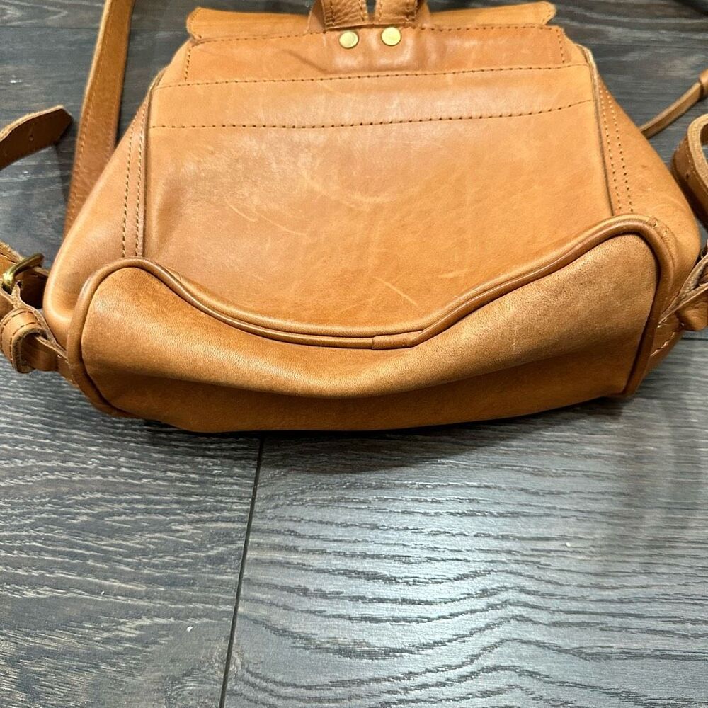 Abby Alley Women’s Handcrafted Kenya Brown Backpack Leather - Picture 5 of 10